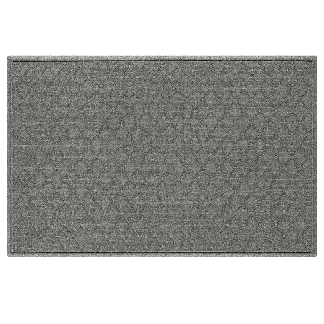 WaterHog 4x6 indoor/outdoor luxury doormat in a light grey interlocking diamond pattern; an American-made mat.