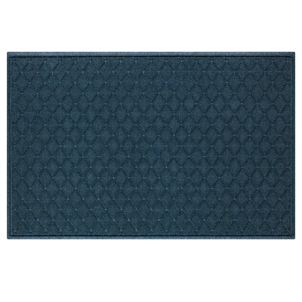 Quality WaterHog 4x6 indoor/outdoor door mat with a relaxed blue repeating quatrefoil design; an American-made mat.