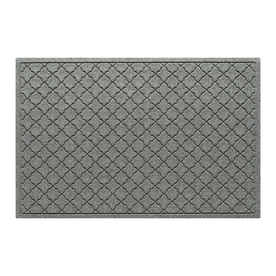 WaterHog 3x5 indoor/outdoor doormat in a light grey surface and repeating quatrefoil pattern.