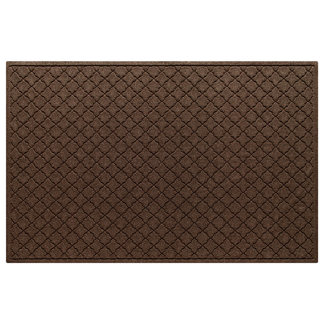 4x6 WaterHog Cordova outdoor doormat in a dark earthy brown repeating quatrefoil pattern.