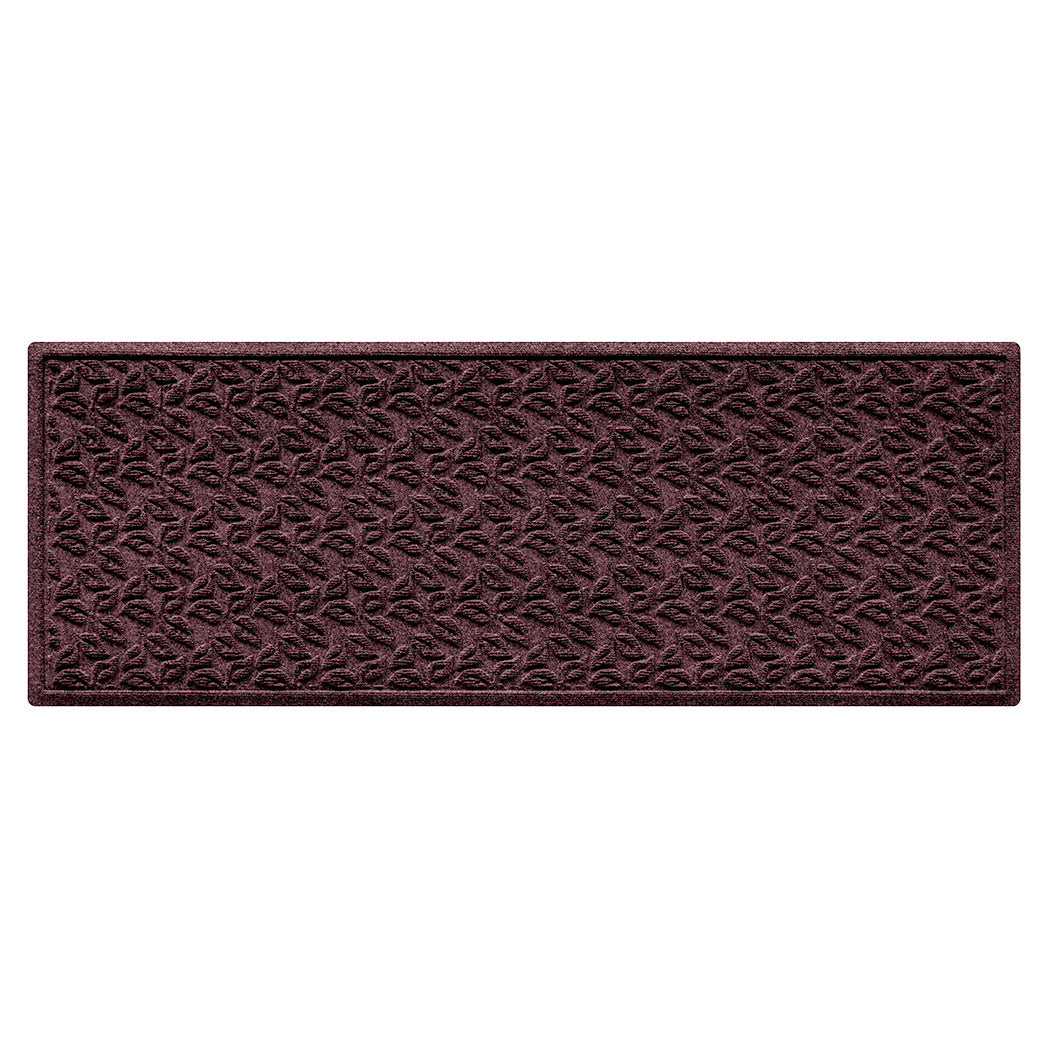 Stain-resistant outdoor runner doormat in wine with dogwood leaf pattern